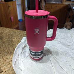 Hydro Flask 40oz Tumbler Zinna - New In Box