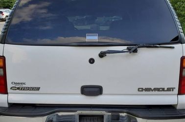 CHEVROLET TAHOE 2003 CLEARCOAT PAINT