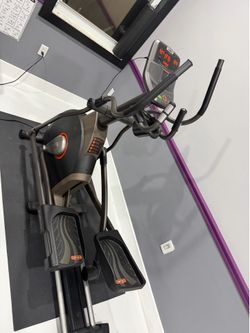 AFG 3.1AE Elliptical Trainer – Excellent Condition