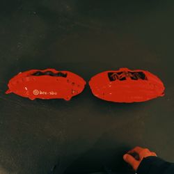2005-2023 SRT Hellcat and Scat Pack 392 OEM Brembo 4 Piston Rear Brake Calipers Red Need em gone cheapest ones on market 