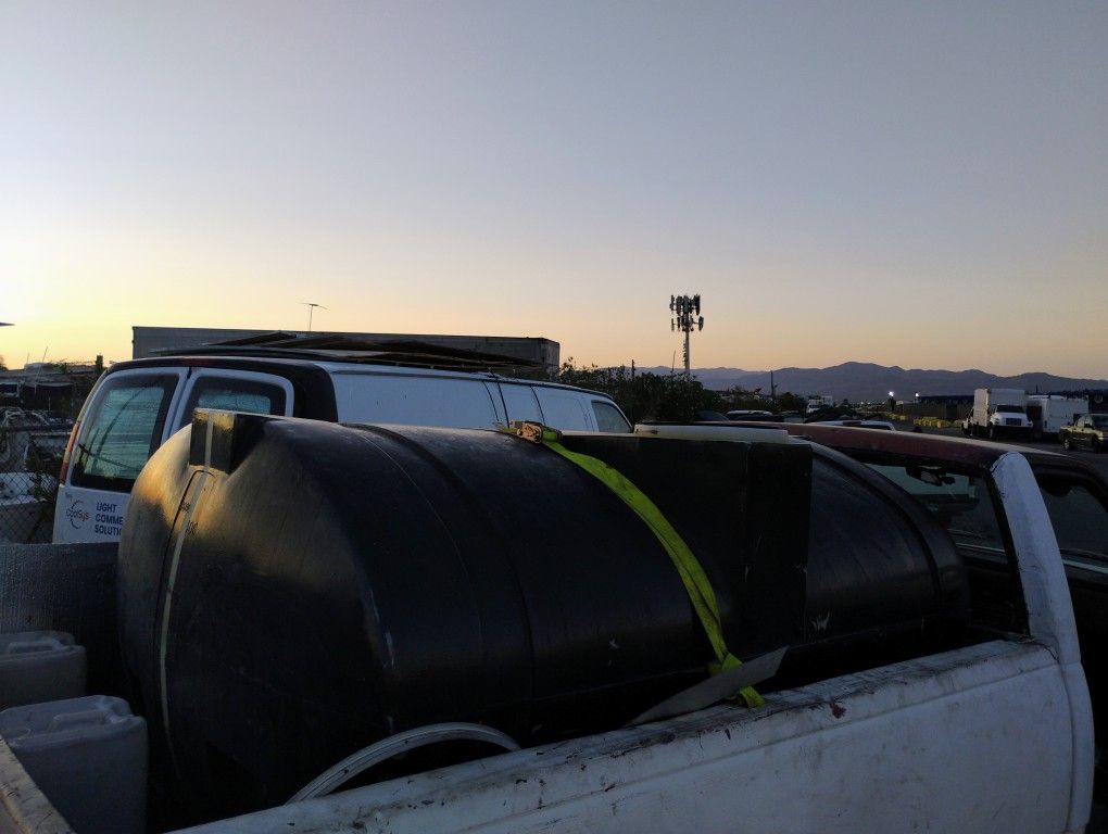 500 Gallon Water Tank