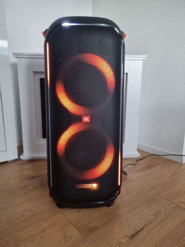 JBL PartyBox 710 Bluetooth Speaker