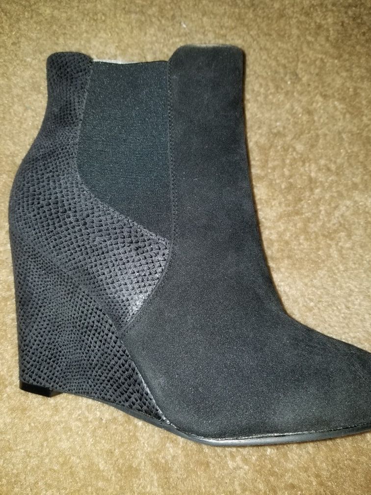 Super Cute Black Booties