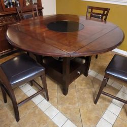 Dinning Table
