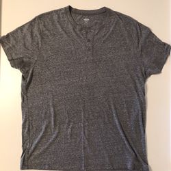 Old Navy Men’s Henley Tee Shirt — Size XL