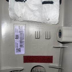  17-25  Chrysler Pacifica Front Right Side Upper B-Pillar Trim Cover 6EK221D2AG