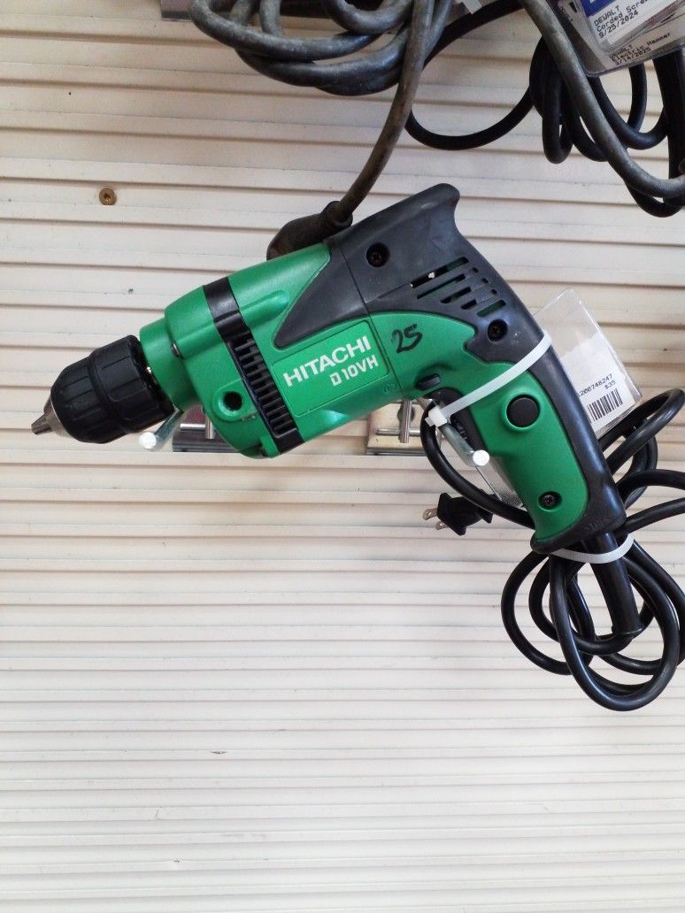 Hitachi D10VH Corded 3/8" Drill