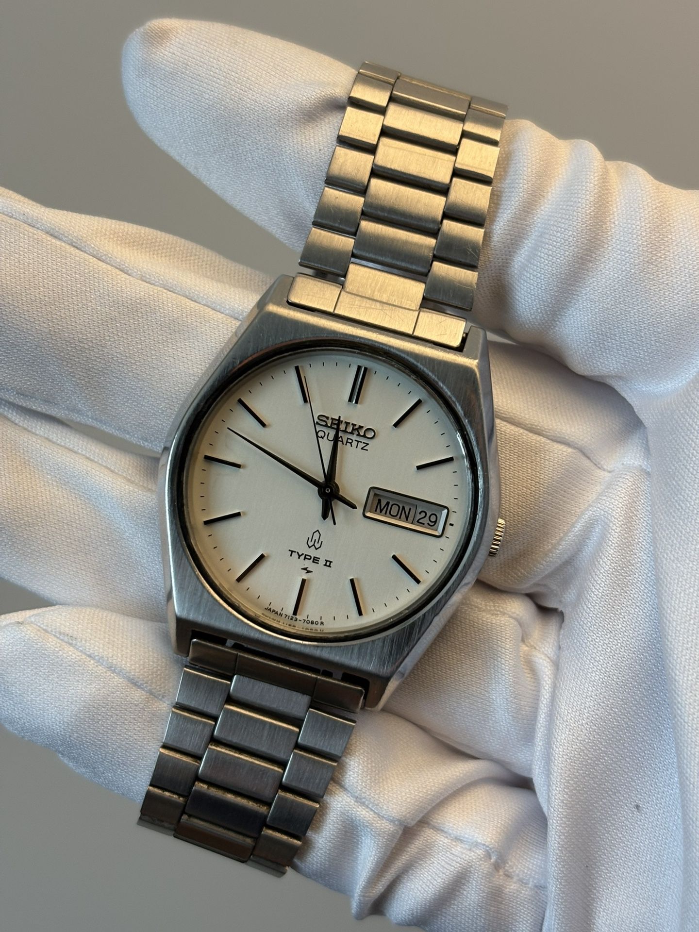 Seiko Quartz Type 2 Silver Dial Watch