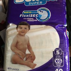 Baby diapers size 5