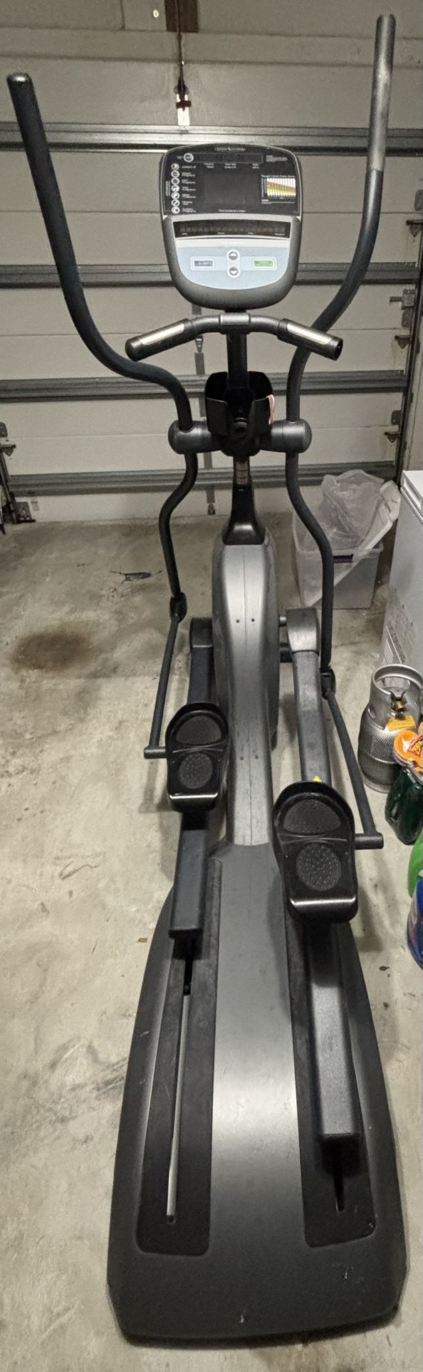 Gym Quality Elliptical 