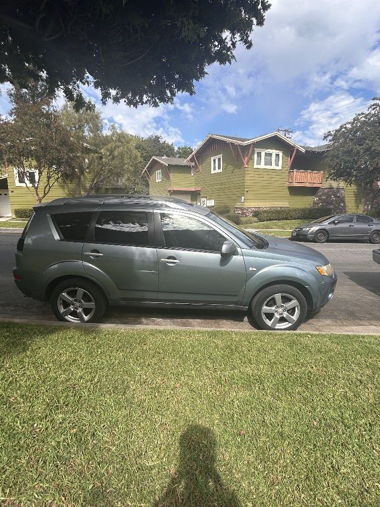 2007 Mitsubishi Outlander