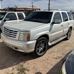 2005 Cadillac Escalade 