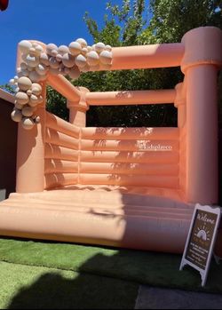 Bounce House-peach color 14’x14’x15’