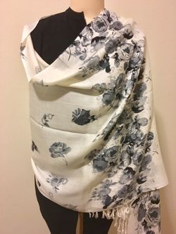 Pashmina Shawls/Scarfs
