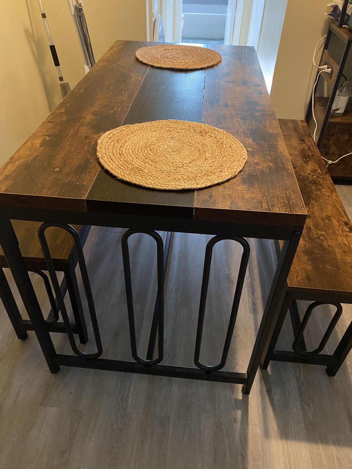 Rustic Farm Table Set – Sturdy Metal Frame, Great Condition! Kitchen & Dining