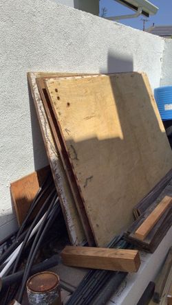 FREE—— FREE—— Plywood, Thick Plywood Sheets, Old Fence Dog Ear, 4x4 Plank, Rustic, Vintage Art, Free——- Free—-
