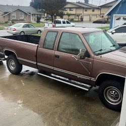 1994 Chevrolet 2500 Extended cab Long Bed. 