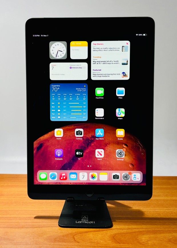 Apple iPad 8th Gen 32GB Cellular AT&T Fully Functional