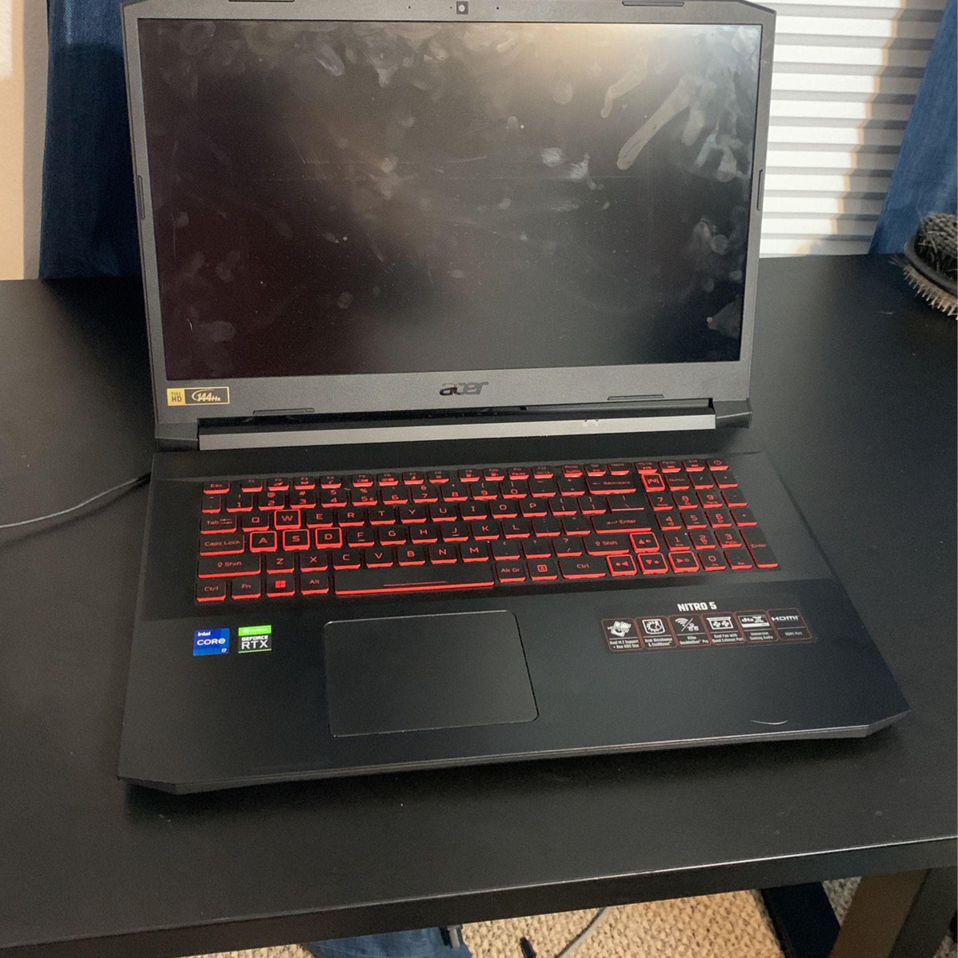 Like New Acer Nitro 5 - High Performance Laptop with 16GB RAM and Intel i7 2.3GHz