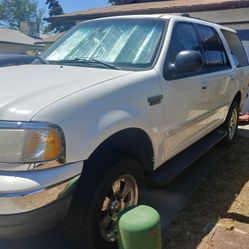2001 Ford Expedition