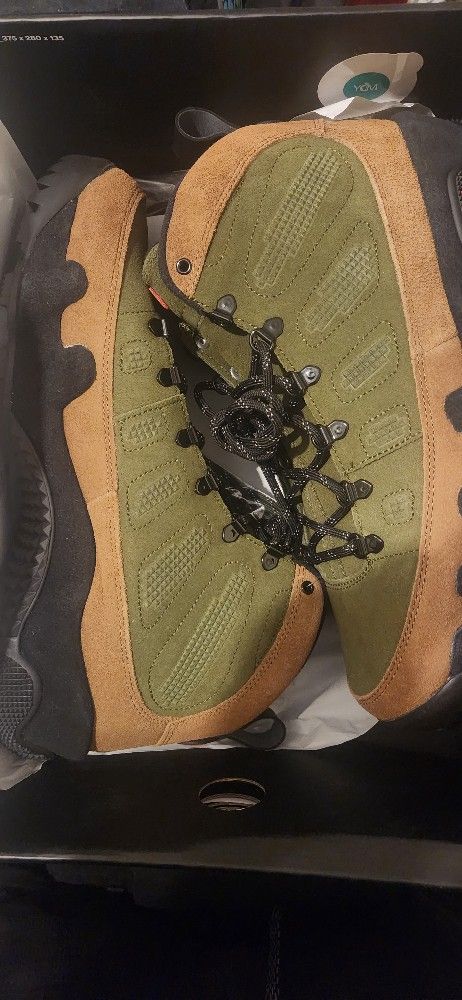 Jordan 9 Boots