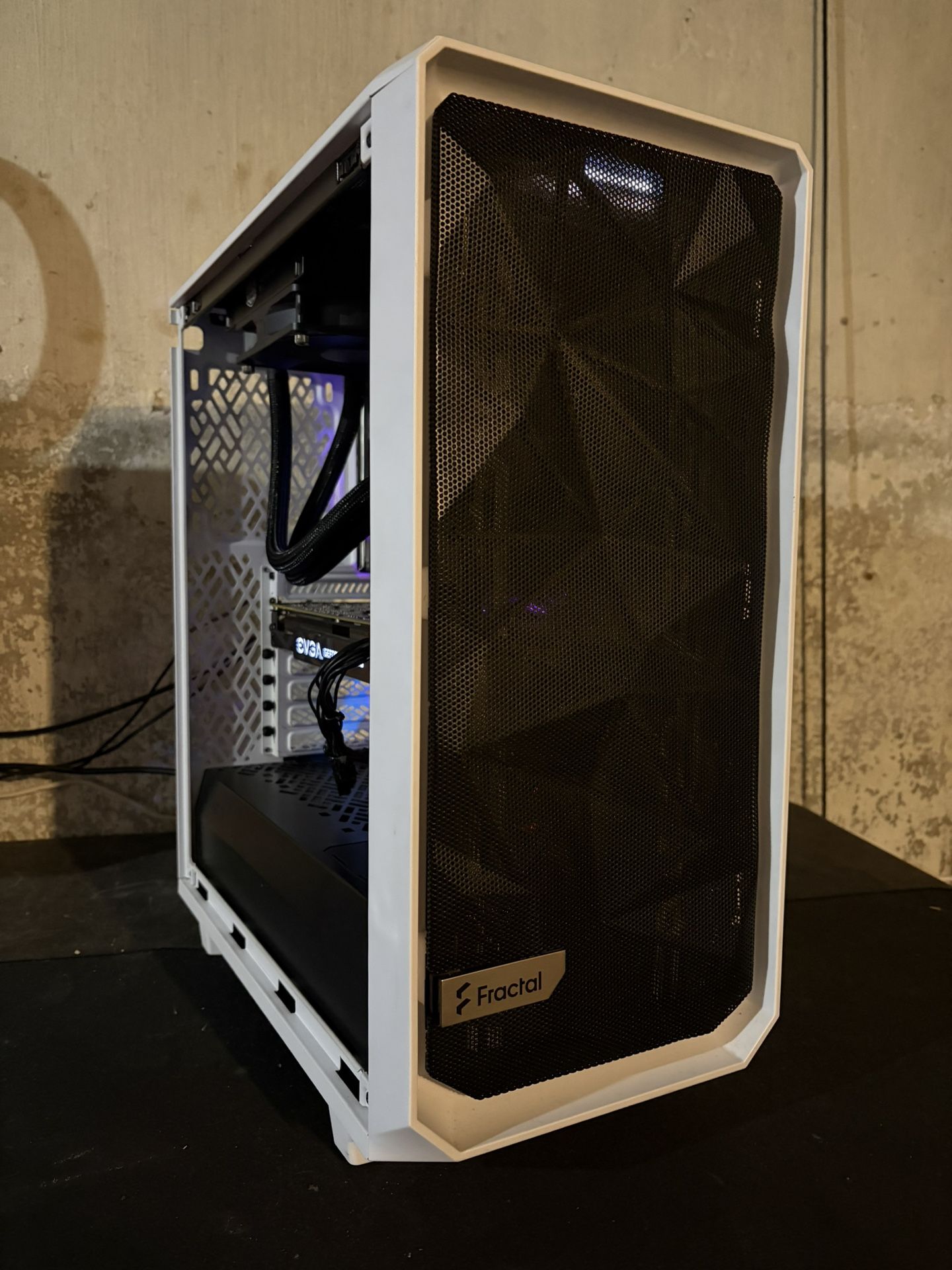 Fractal Gaming PC
