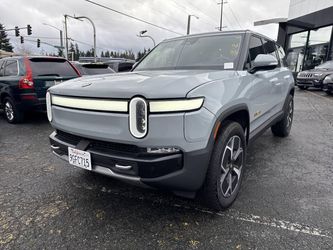 2023 Rivian R1S