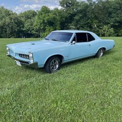1967 Pontiac Tempest Custom 