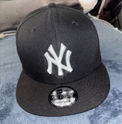 New York Yankees New Era Black & White 9FIFTY Snapback Hat