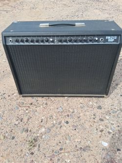 Fender 212 FM