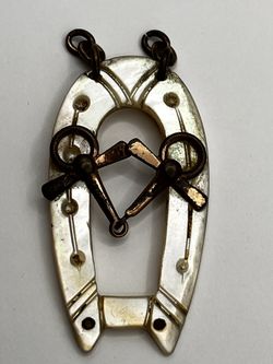 Antique Victorian MOP Horseshoe Pendant