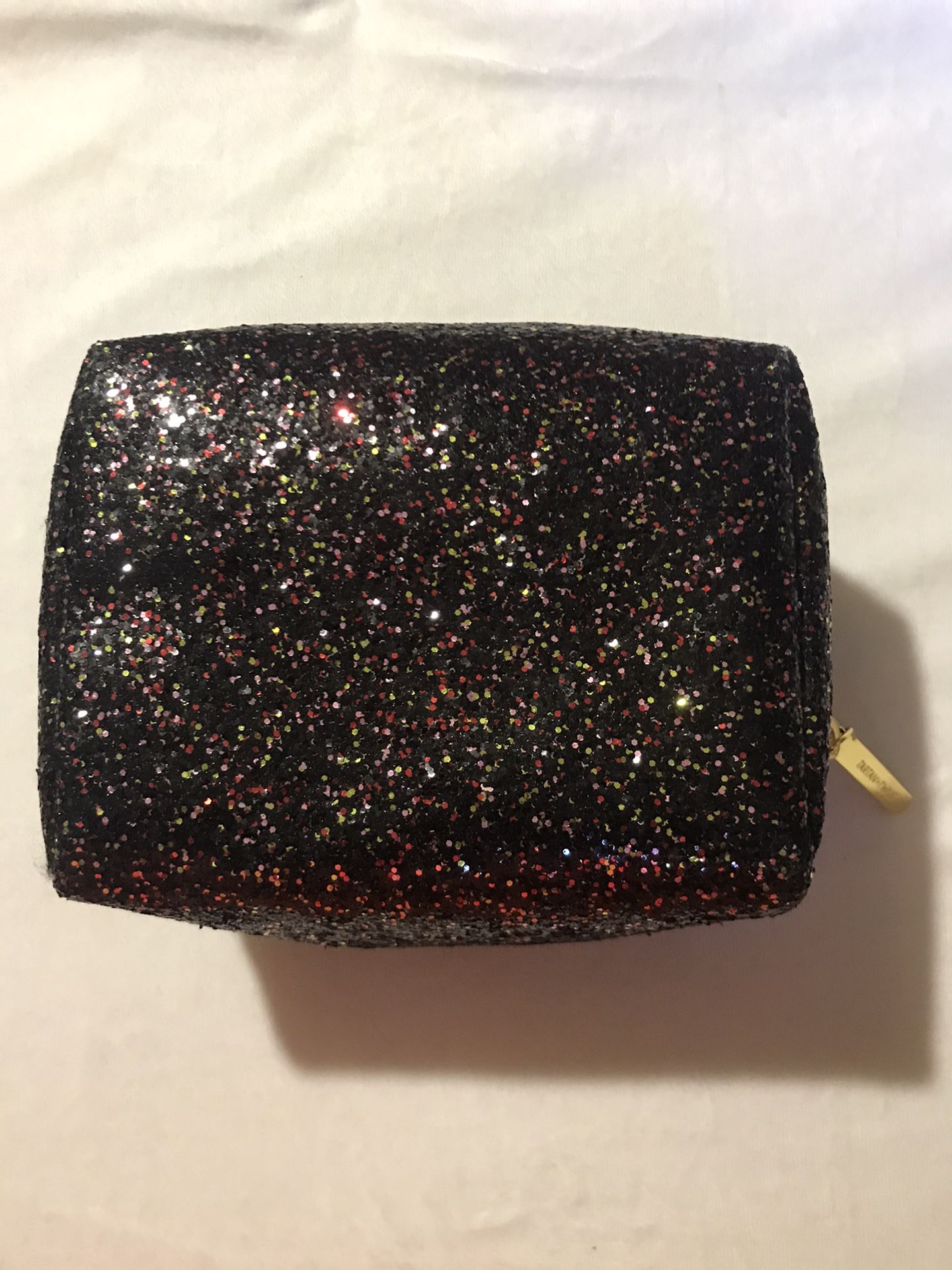 Tartan + Twine Make Up Case