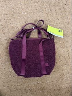 Burgundy mini tote $15