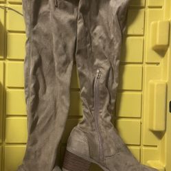 Suede Knee High Boots Size 8