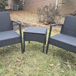 Brown Rattan Patio Chairs and Table Outdoor Furniture Set