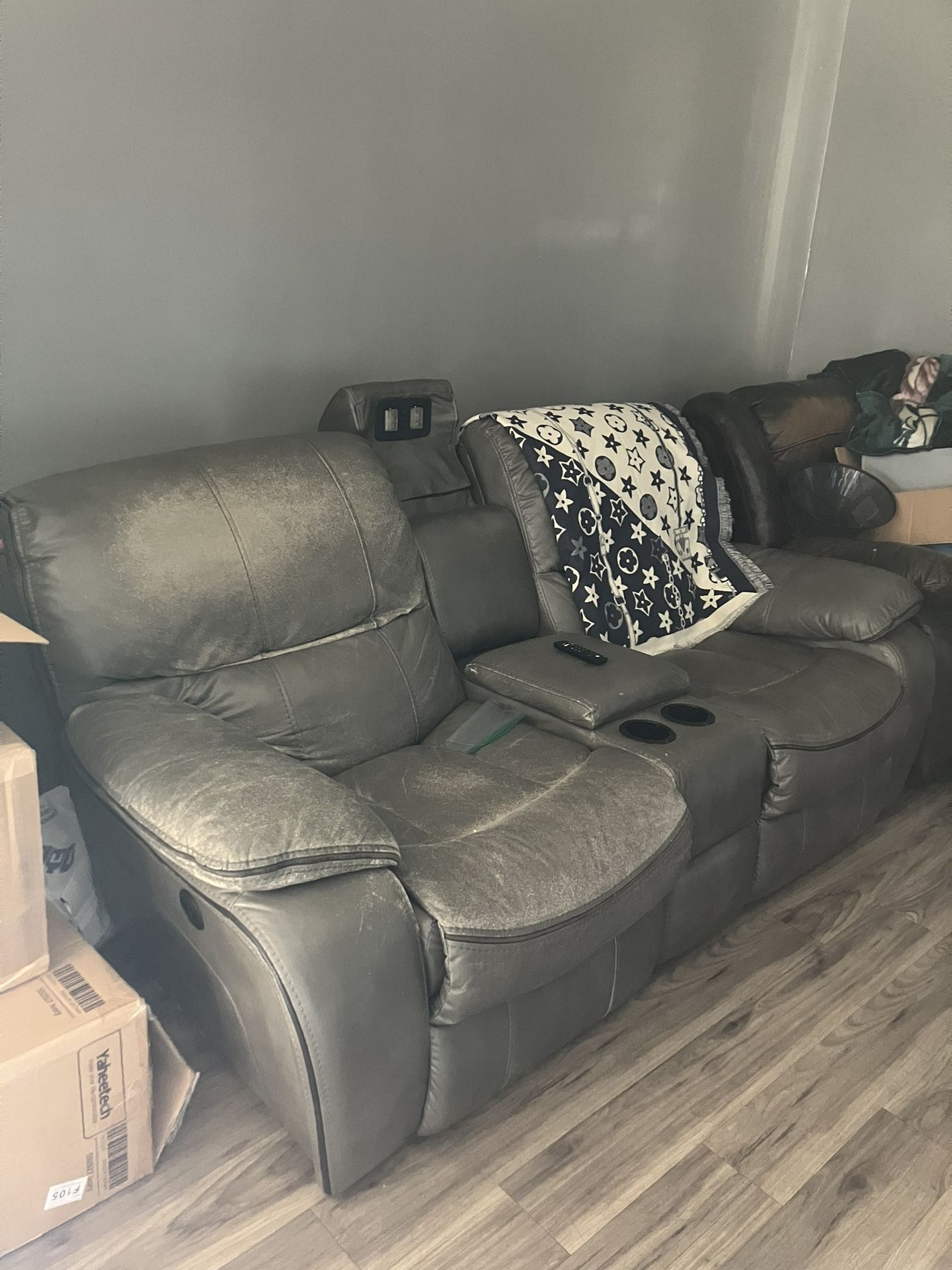 Free Recliner
