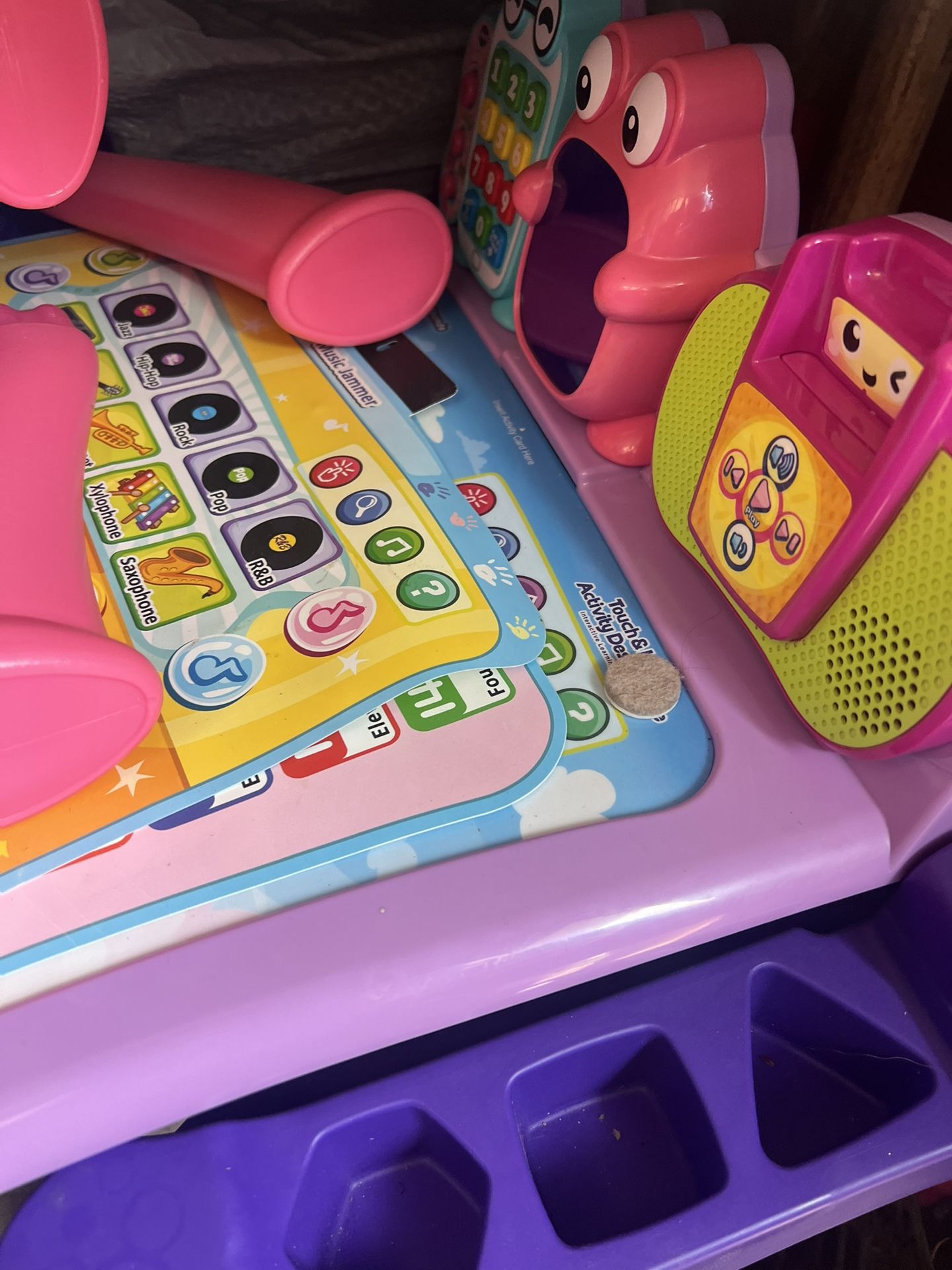 Electronic Interactive Desk Educational
