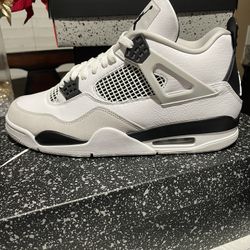 Jordan Retro 4