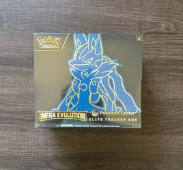 Mega Evolution Pokemon Center ETB (Lucario)