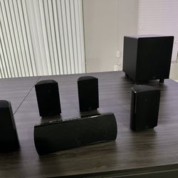 Definitive Technology Speakers And Demon 5.2