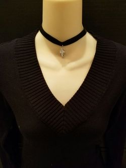 Choker.new.pick up in South Whittier