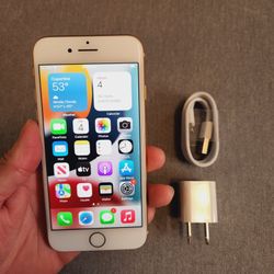 iPhone 8 - UNLOCKED - Like New 