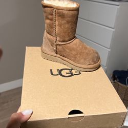 Ugg