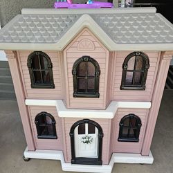 Little tikes 1990's just my size dollhouse
