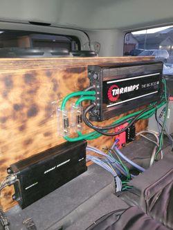 Deaf bonce 15s custom box amp and battery