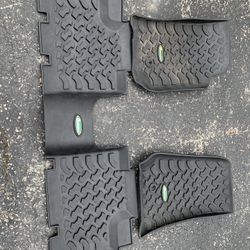 Quadratec  Jeep  Wrangler Floor Liners