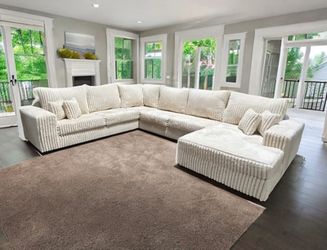 New XXL Sectional With Free Delivery
