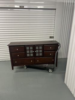 Brown Dresser/Tv Stand