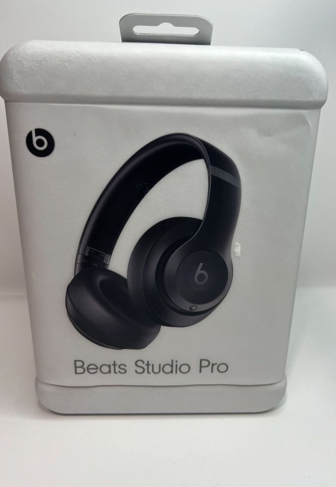 Genuine Beats by Dr. Dre Studio Pro Black Over Ear Headphones MQTP3LL/A Comes with Apple Care+