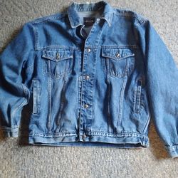 VINTAGE. BUGLE. BOY. JEAN JACKET.  SIZE. XLG 2 LG INSIDE POCKETS